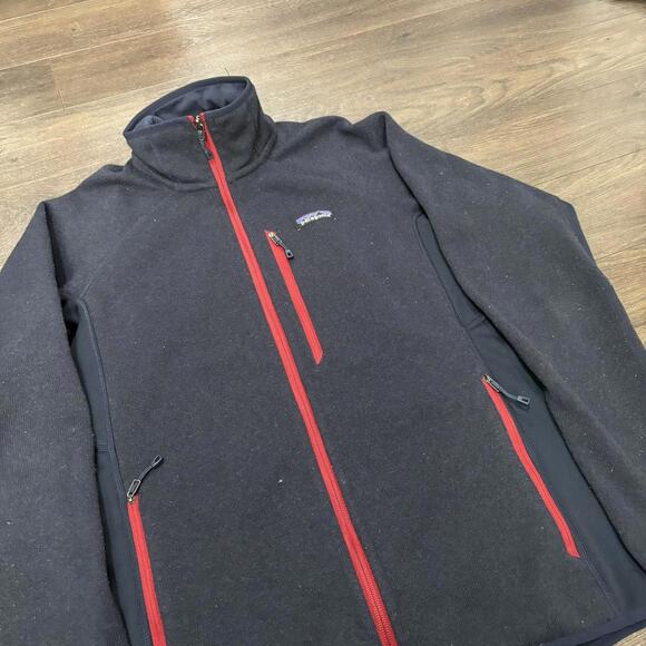 Classic Patagonia Soft Shell Jacket - Picture 3 of 5